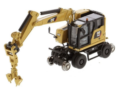 Diecast Masters 1/87 Caterpillar CAT M323F Railroad Wheeled Excavator 85656