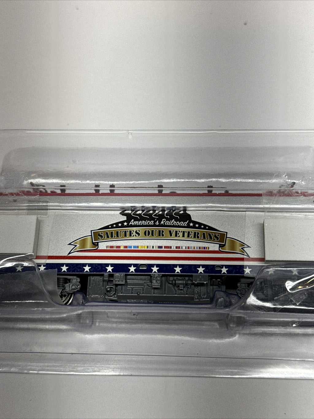 CUSTOM Ho Scale Bachmann 67403 Siemens Amtrak ACS-64 #642 Veterans Unit NEW