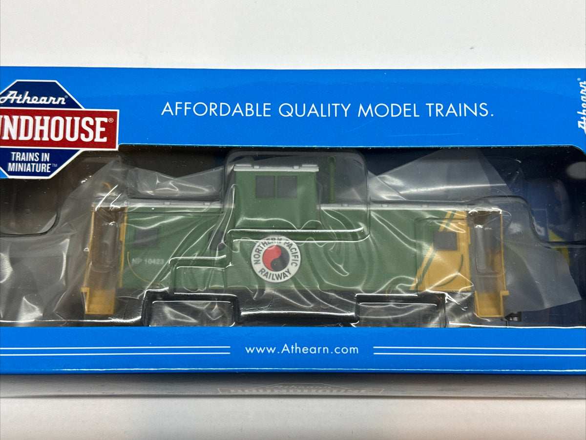 Ho Scale Athearn RND1362 Wide Vision Caboose Northern Pacific #10423 RTR NEW