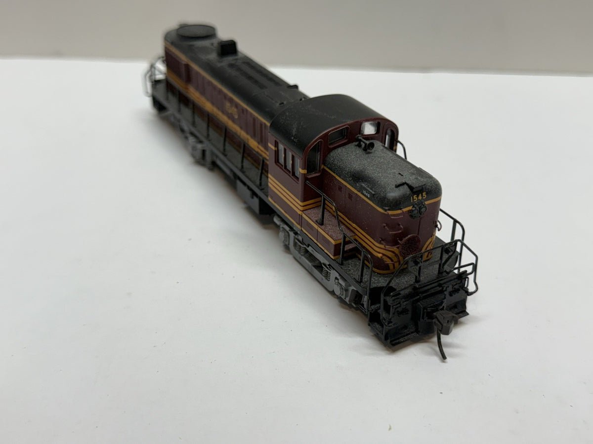 HO Scale ATLAS Boston & Maine 8468 ALCO RS-3 LOCOMOTIVE B&M #1545 MEC