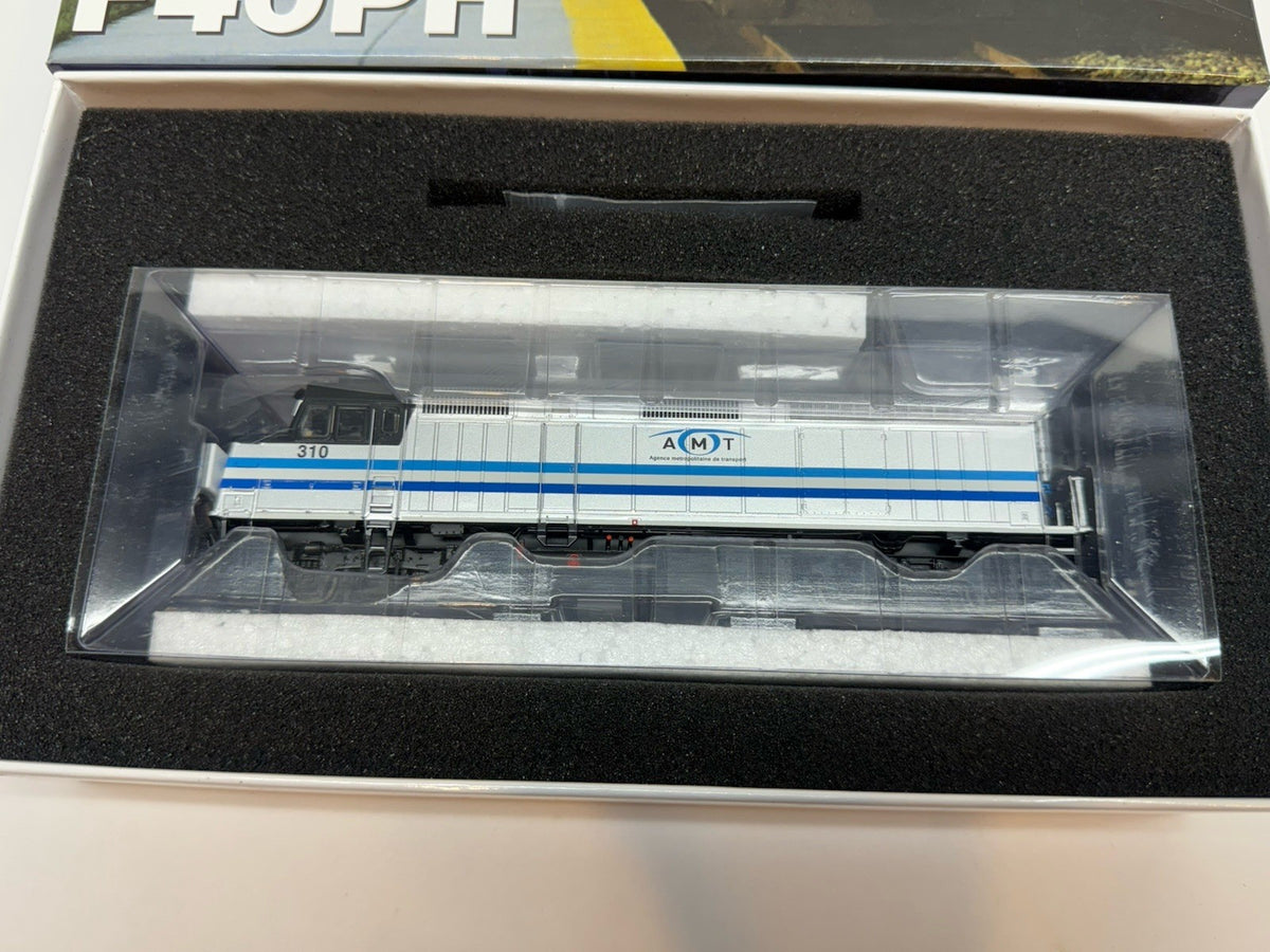 HO Scale Rapido AMT Montreal F40PH #310 MBTA Boston Commuter Locomotive Train DC
