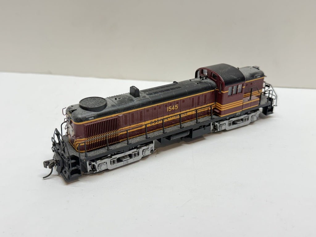 HO Scale ATLAS Boston & Maine 8468 ALCO RS-3 LOCOMOTIVE B&M #1545 MEC