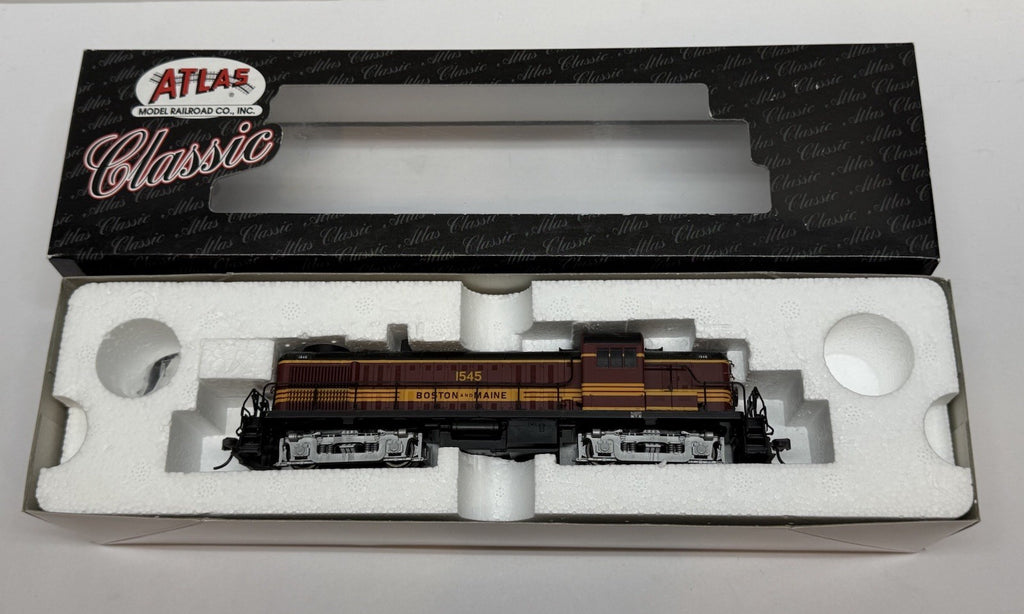 HO Scale ATLAS Boston & Maine 8468 ALCO RS-3 LOCOMOTIVE B&M #1545 MEC