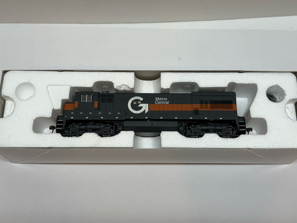 Ho Scale Atlas GE U23B Guilford Maine Central No# Diesel Locomotive MEC B&M 8649