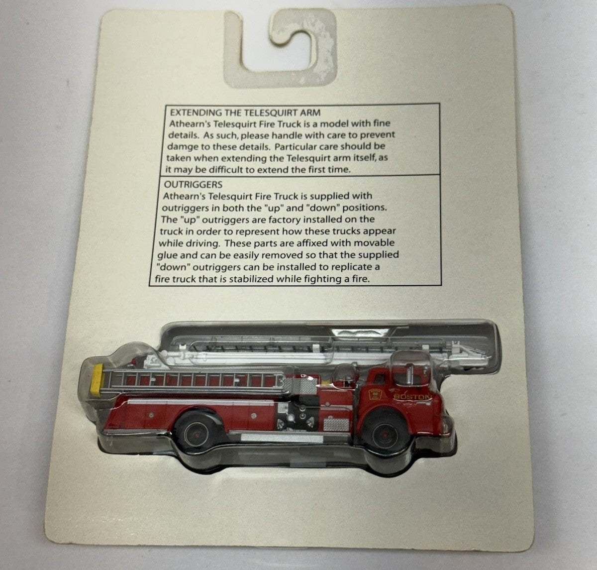 HO SCALE 1/87 ATHEARN 91860 FIRE TRUCK TELESQURT BOSTON LADDER TOWER UNIT