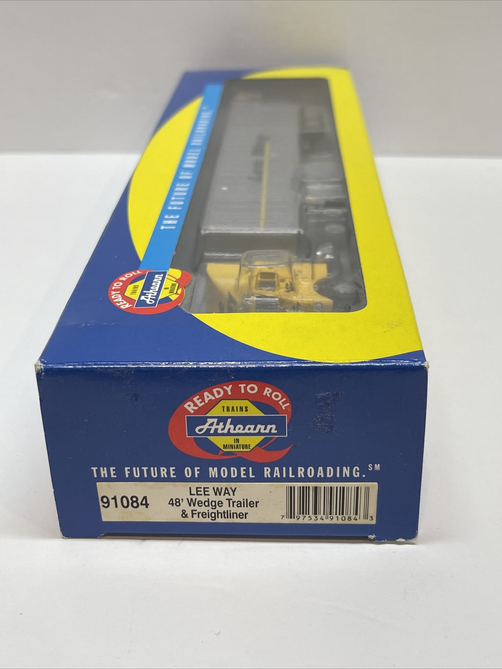 HO Scale 1/87 ATHEARN 91084 FREIGHTLINER & 48' WEDGE TRAILER LEE WAY FREIGHTLINE