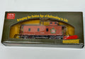 Ho Scale Athearn Grand Trunk Railway 84369 3-Window Standard Wood Caboose #75952