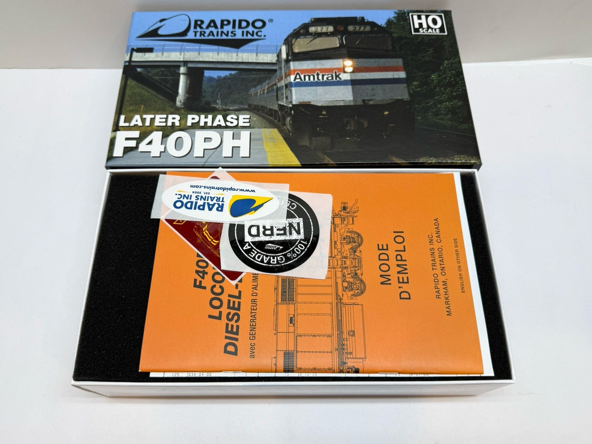 HO Scale Rapido AMT Montreal F40PH #310 MBTA Boston Commuter Locomotive Train DC