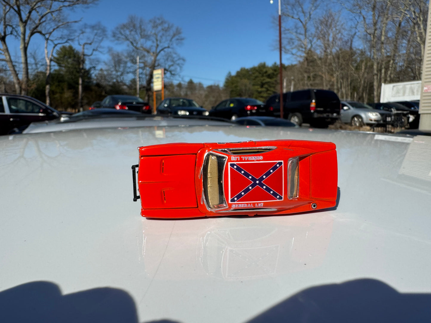 1/64 GENERAL LEE Johnny Lightning (New England Dukes Exclusive)