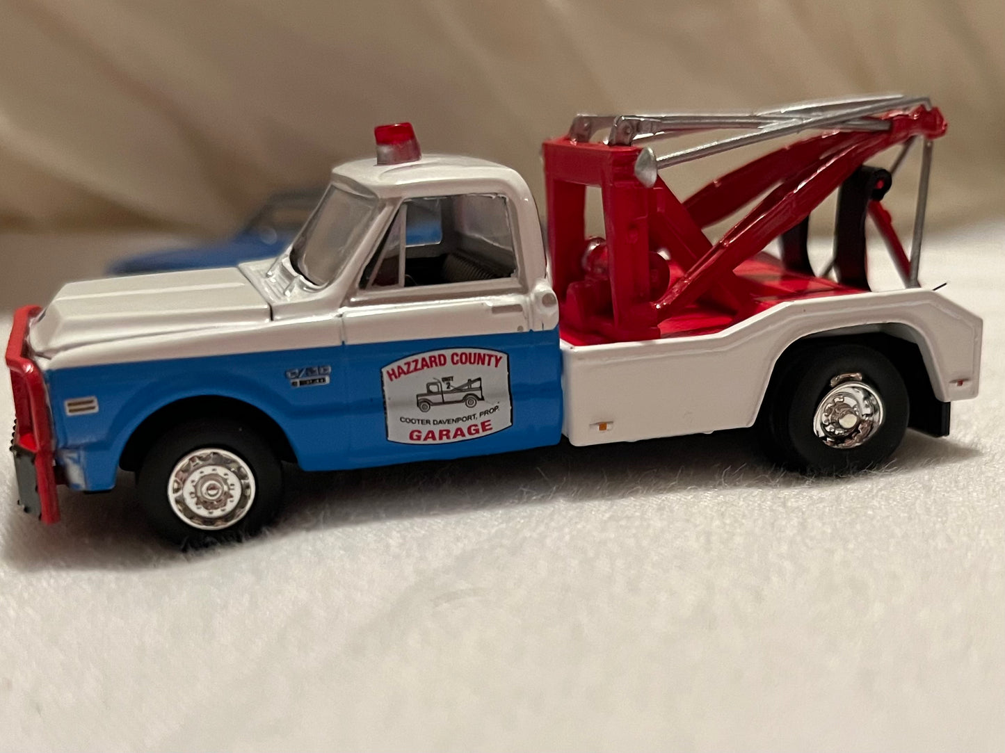 1:64 1969 Chevy C-30 COOTER'S TOW TRUCK HAZZARD COUNTY GARAGE PREORDER FEBRUARY